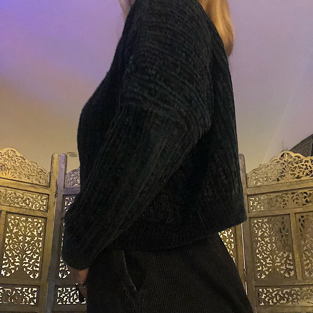 Dark Forrest Green V-Neck Sweater
